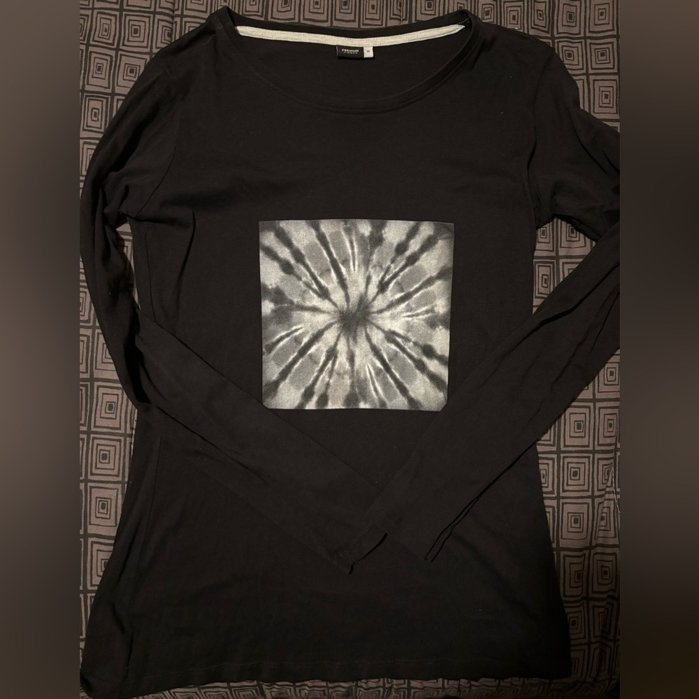 Tie dye long sleeve